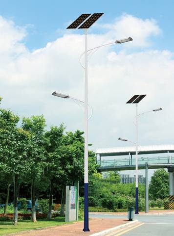 太陽能LED路燈高低臂型